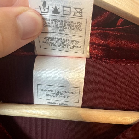 Vintage Disney Velour Long Sleeve Button Up in Burgundy Mickey Mouse SZ Large - Picture 10 of 14